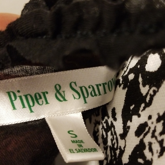 PIPER &SPARROW RUFFLE RACERBACK LOOSE TANK - Picture 6 of 7